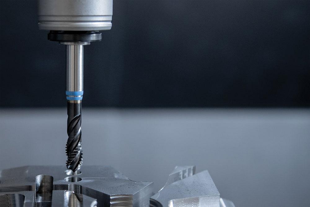 Нарезание резьбы на сверлильном станке
